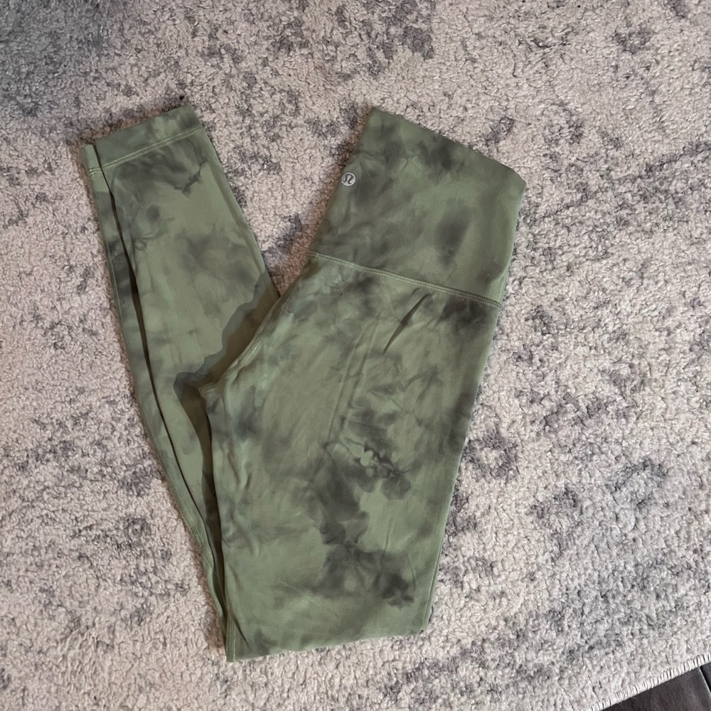 Lululemon align leggings 💚